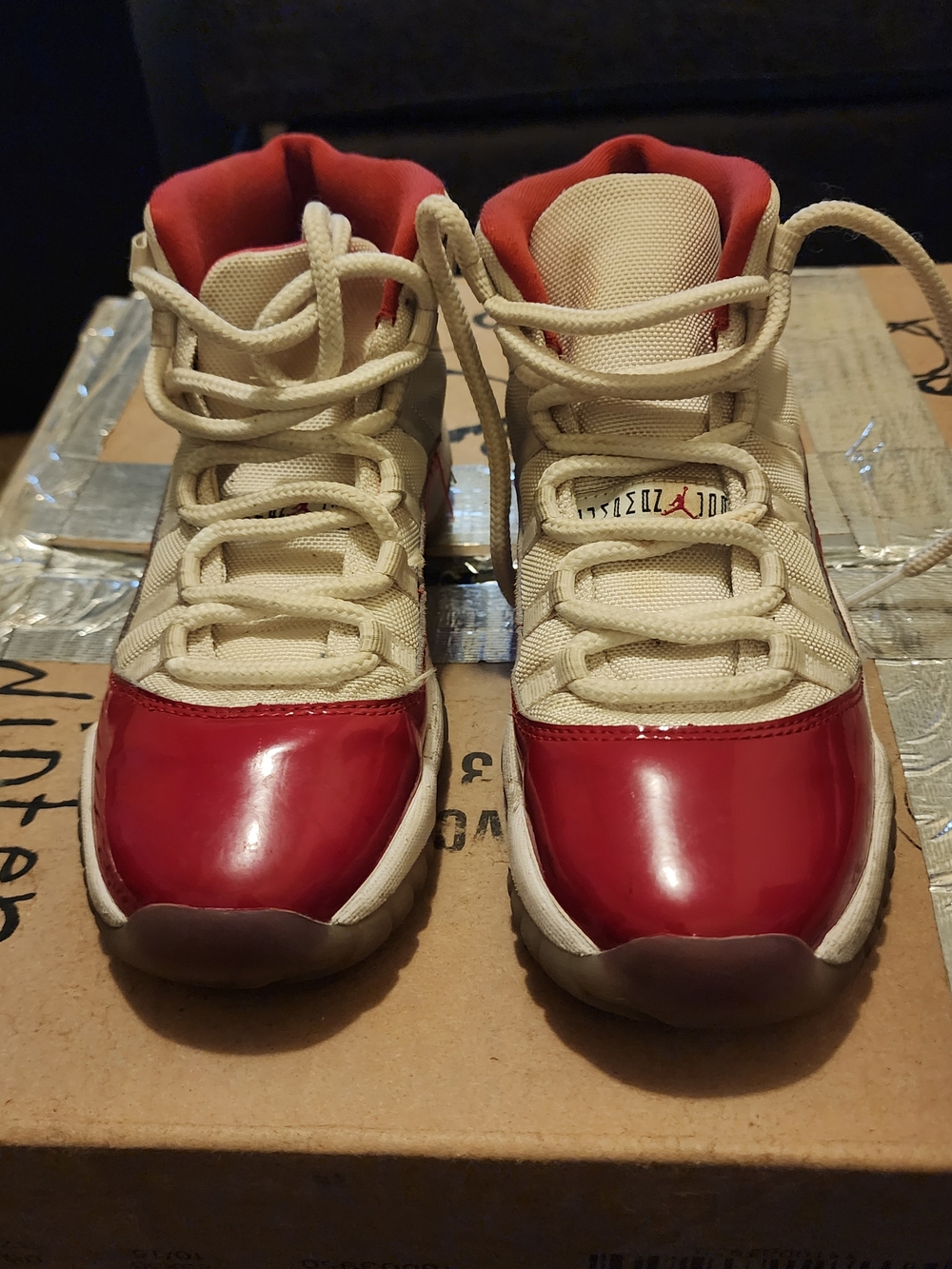 Jordan 11 Retro GS Cherry And White Velocity Size 7 Youth Just Need Wiping Down